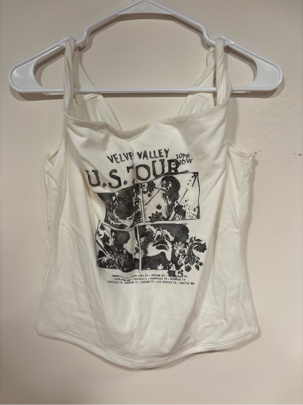 Hollister graphic tank